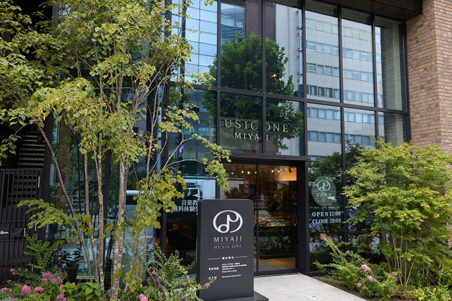 MUSIC ONE 宮地楽器本店