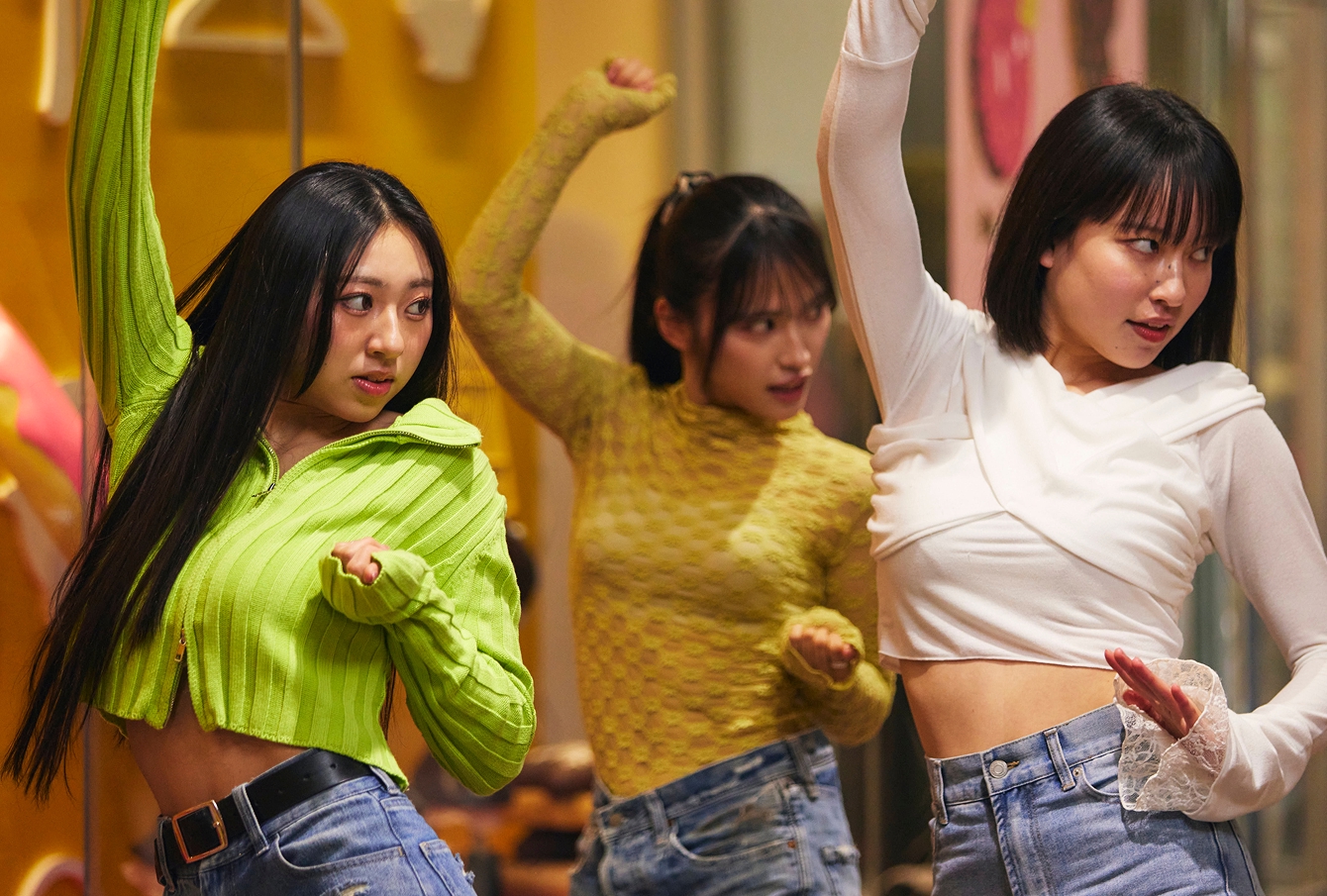 MIYAJI CANTERA slide1