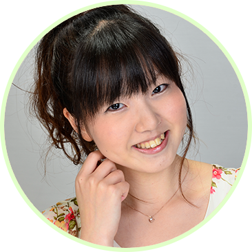 木崎さかえ（ヤマハエレクトーンデモンストレーター）